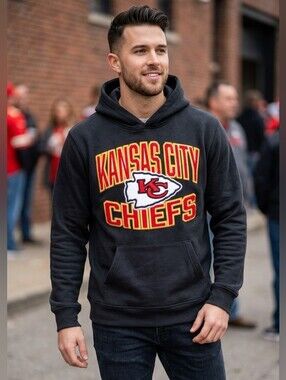 413. NWOT - NFL - Kansas City Chiefs Hoodie